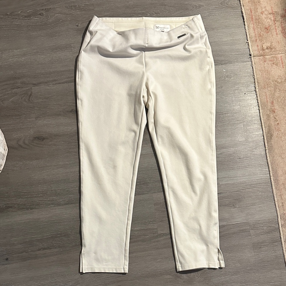 Women’s Cream Leggings